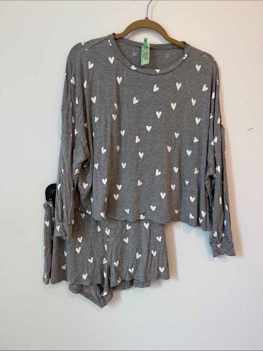 Honeydew Intimates Gray Heart Print Long Sleeve Pajama Set